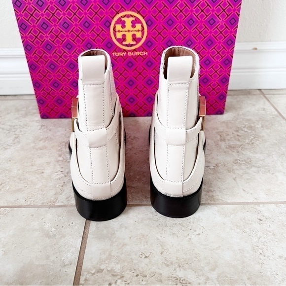 NEW IN BOX TORY BURCH T-HARDWARE CHELSEA BOOT size 7 - Picture 5 of 14